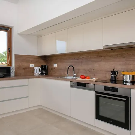 Evida By Interhome * פורץ
